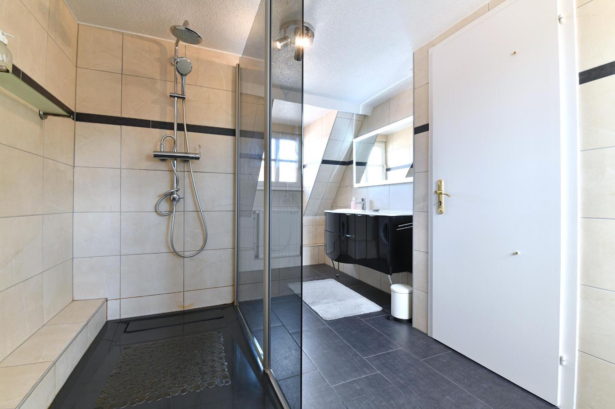 Romantique Appartement Fly Me To The Moon Colmar Exteriör bild